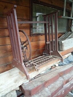 Predám rôzne starožitnosti