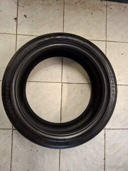 Letné pneumatiky 235/40R19 96Y