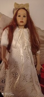 Porcelánová bábika