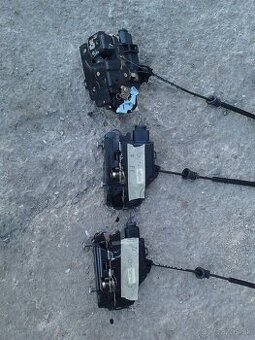 zamok, central zamok, mechanizmus okna, octavia II škoda