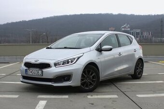 Kia Ceed 1.6 GDi, Silver, 99kw, MT6
