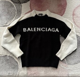 sveter Balenciaga