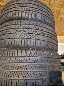 Predam pneu pirelli scorpion zero all seasons 235/50 r20