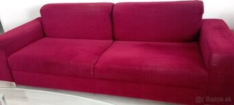 Rozkladacia  bordová sedačka