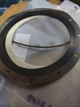 Nd Zetor 5545.kompletny bryt prednej manzetovej napravy