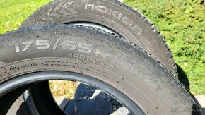 Celorocne pneu NOKIAN 175/65 R15 - 2ks