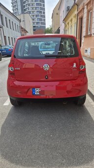 VW FOX RED 155000km