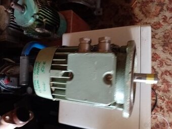 Predam elektromotorzn.VEM na 400V.