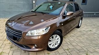 Peugeot 301 1.6hdi blue