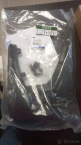 Zásterky zadné Ford Focus 2 KOMBI - komplet Ford 1521018