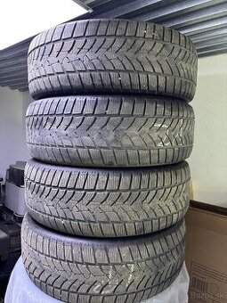 Letne a zimné pneu 235/60/18
