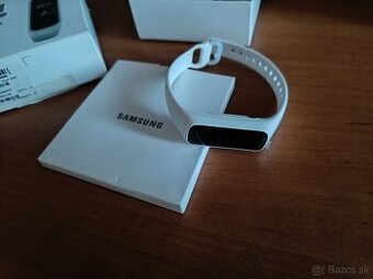 Náramok Samsung Galaxy FIT
