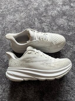 7x Dámské běžecké sportovní boty Hoka