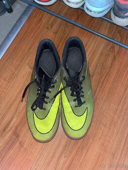 Halová obuv Nike