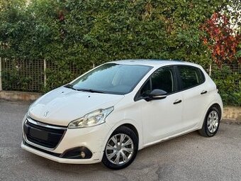 PEUGEOT 208 1.6 HDI