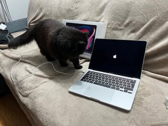 Macbook pro M1 8GB ram 256GB SSD zachovalý