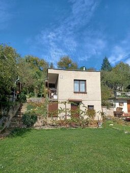 Zahradka s chatkou 600m²