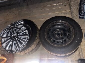 195/65 R15 zimné + disky + puklice