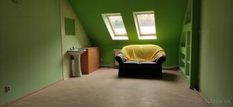 22 m2 kancelária na prenájom, 270,- €/mes., Trenčín - centru