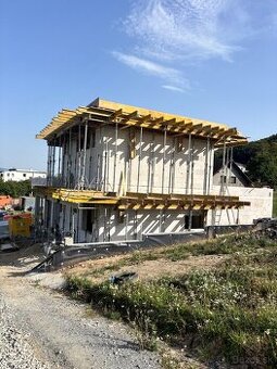 Práca pre tesárov, betonarov, šalovačov PERI,DOKA