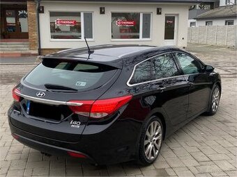 Predám Hyundai i40 SPORT CW(KOMBI) 1.7 CRDi R.V 2013 Kup SR - 1