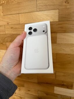 Apple iPhone 17 Pro Max silver 256