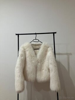 Kvalitná Umelá Bunda M