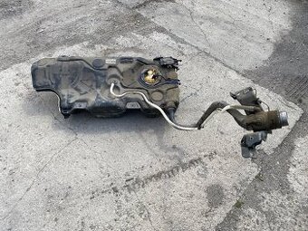 Palivová nádrž Octavia 3 diesel