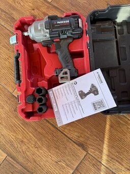 Aku rázový uťahovák