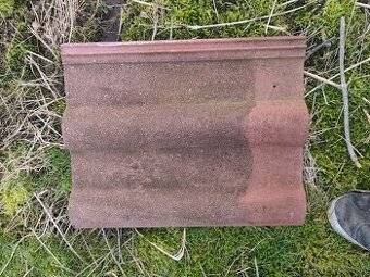 Predám starú betónovú škridľu