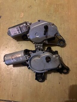 Motorček zdného stierača VW Golf 4