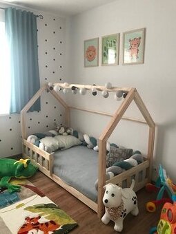 Domčekova posteľ + matrac+ pletenec