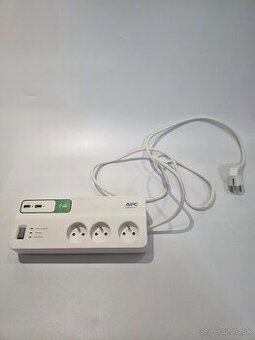 APC SurgeArrest (3 zásuvky + 2x USB) - PM3U-FR