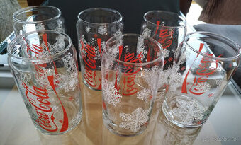 Poháre Coca Cola  so zimným motívom