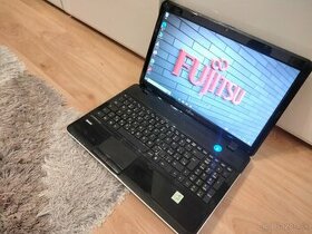 15,6" Fujitsu Lifebook / Intel B960 / 250gb ssd / 8gb ram