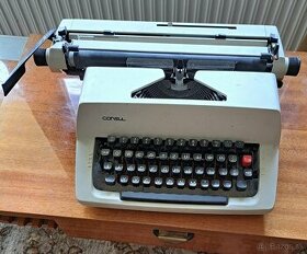 Stary písací stroj zn. CONSUL iba osobný odber BA