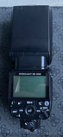 Blesk Nikon speedlight SB-5000