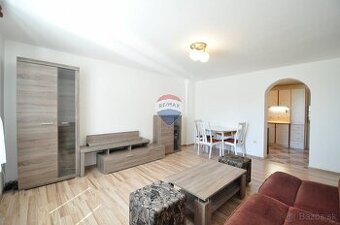 PRENÁJOM, 3-izbový byt, v suteréne rodinného domu, Poprad-Ve