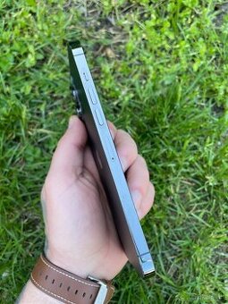 Vymením predám IPhone 13pro max 256GB