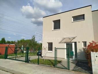 Krásny, svetlý rodinný dom s veľkou záhradou v tiche…
