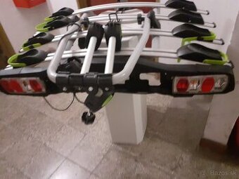 Nosič na 4-bicykle na guĺu.