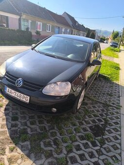 Predám Golf 5 1.9TDI 66kw+chip 96kw