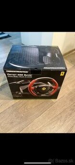 Volant Thrustmaster Ferrari 458 Spider pre Xbox One, One X,