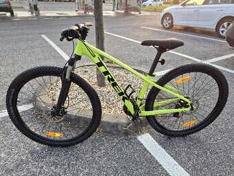 Horský bicykel Trek Marlin 5 – veľkosť rámu S, kolesá 27,5”