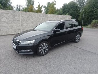 Predám Škoda Superb 3 combi obsah 1,6desel ročník 2020 DSG