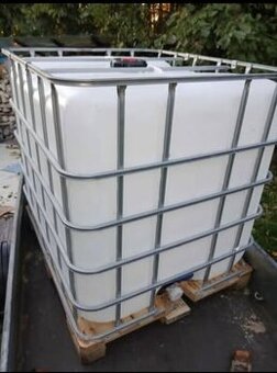 Ibc 1000l nádrž