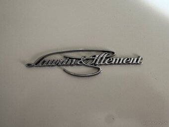 Laurin & Klement nápisy chrómové