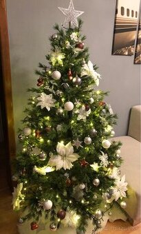Predam vianocny stromcek