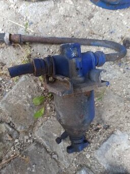 V3S plnič pneu - odkalovač