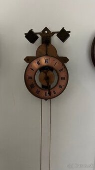 Vahadlové hodiny - 1